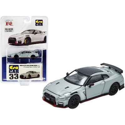 2020 Nissan GT-R (R35) RHD (Right Hand Drive) Nismo Gray with Carbon Top Ltd Ed 1200 pcs 1/64 Diecast Model Car by Era Car