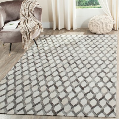 Ivory and Gray Hand-Knotted Geometric Cowhide Area Rug