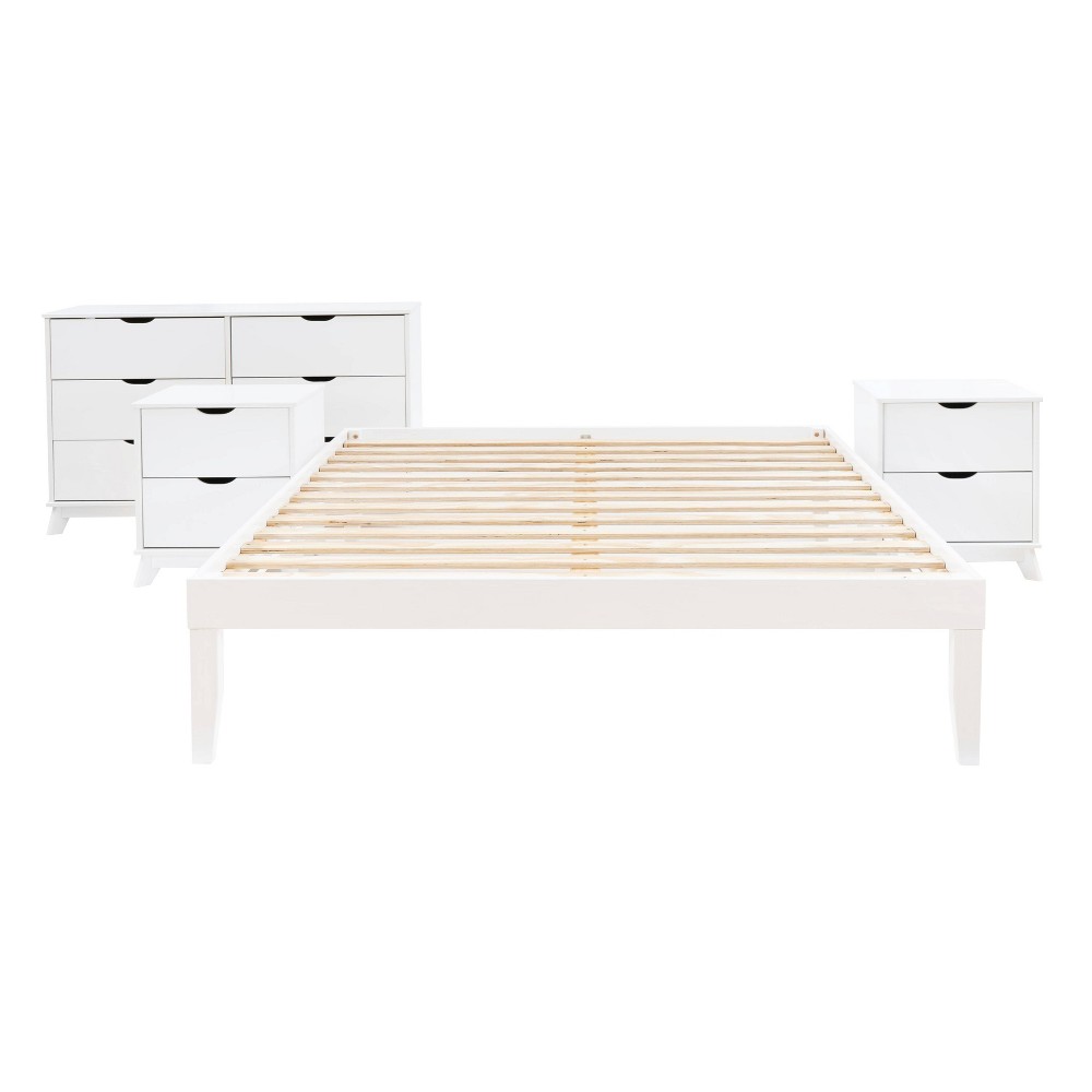 Powell Pensy Queen Platform Bed Dresser and 2 Nightstands White