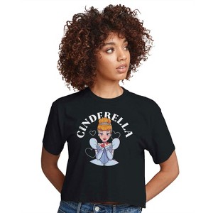 Women's - Disney Princess - Cinderella Kiss Cropped Graphic T-Shirt - 1 of 4