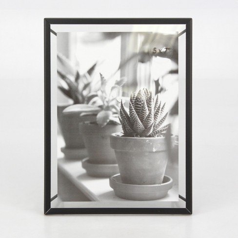 Floating Photo Frame with Metal Stand