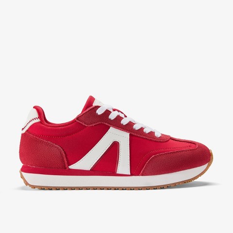 Женские кроссовки Clarks Womens Calo Run 2 Sneaker Red Shoes 8 Medium