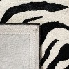 Soho SOH435 Hand Tufted Indoor Rugs - Safavieh - 2 of 3