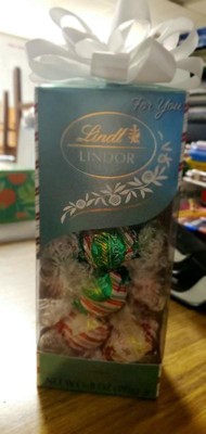 Lindt LINDOR Christmas Tradition Box Peppermint Assorted Chocolate