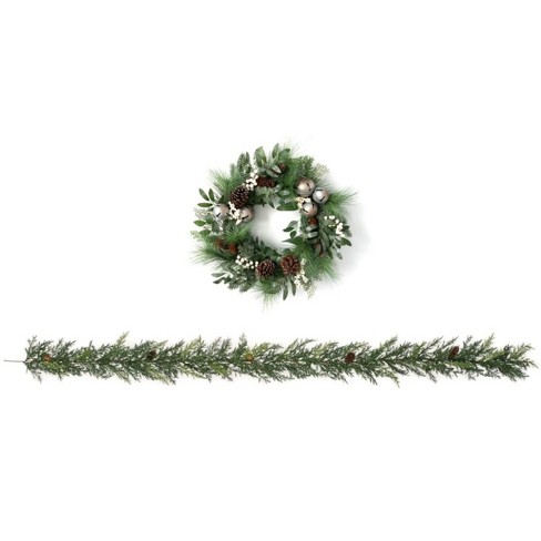 Sullivans Frosted Arborvitae Garland