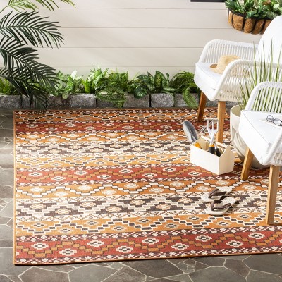 Red/Chocolate Synthetic 5' x 7' Easy Care Indoor/Outdoor Rug