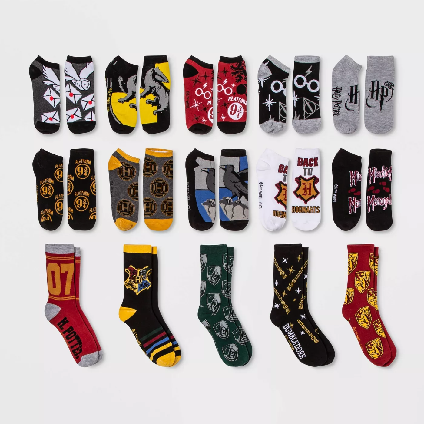 Women's Harry Potter Hogwarts Crest 15 Days of Socks Advent Calendar -Assorted Colors One Size - image 1 of 3