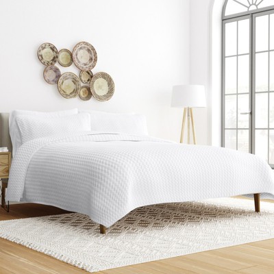 Quilted Coverlet and Shams Set Damask Square Herringbone Pattern - Becky Cameron