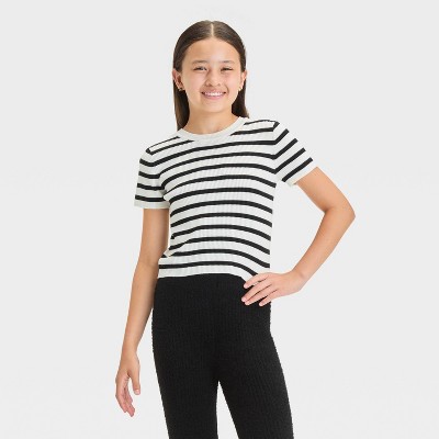 Girls' Short Sleeve Knit Sweater - art class™