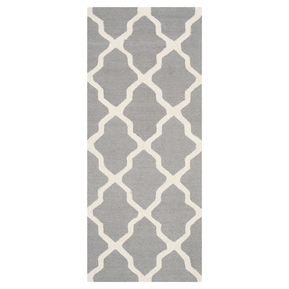 2'6inx8' Runner Maison Tetured Rug Silver /Ivory - Safavieh