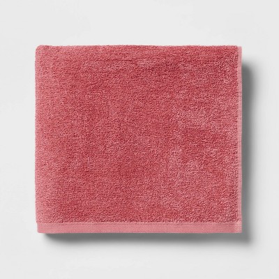 Bath Towels, Pink, 24 x 46 in. Towels for Pool, Spa, and Gym Lightweig