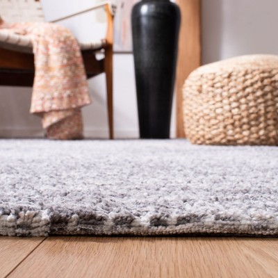 Gray Hand-Tufted Wool and Synthetic Rectangular Area Rug