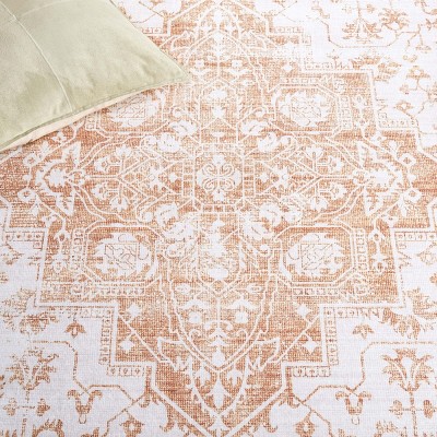 Arizona Beige and Gold 4' x 6' Machine Washable Area Rug