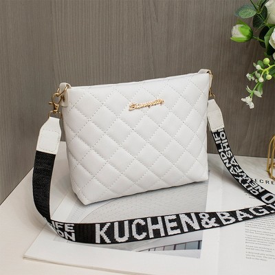 Boersma Small Quilted Messenger Bag for Women – Trendy Lingge Embroidery Shoulder Purse with Fashion Chain Crossbody Strap