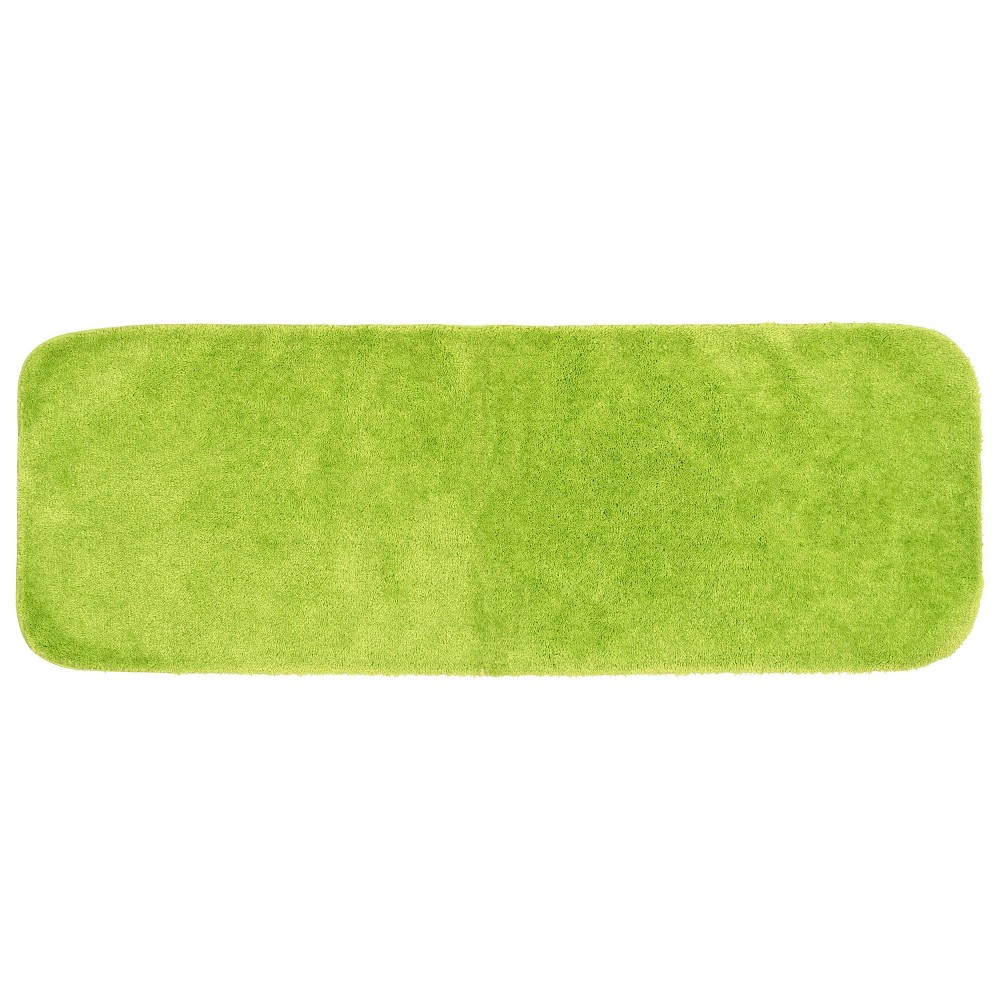  Traditional Plush Nylon Washable Bath Rug Lime