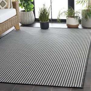 Terrace TER802 Power Loomed UV Resistant Stain Resistant Non-Shedding Indoor/Outdoor Rugs - Safavieh - 1 of 4