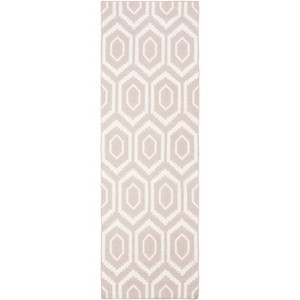 Dhurries DHU556 Hand Woven Flat Weave Indoor Rugs - Safavieh - 1 of 4