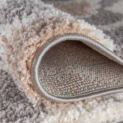 Elegant Gray Trellis 5' x 7' Shag Area Rug for Modern Comfort