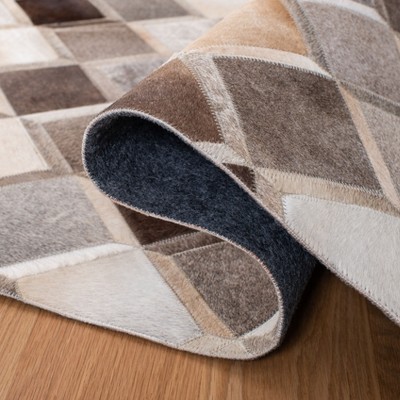 Ivory Geometric Cowhide Hand-Knotted Accent Rug
