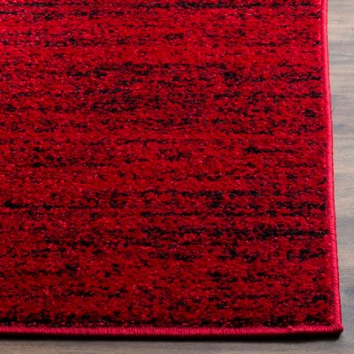 Chic Lodge-Style 30" Square Red & Black Synthetic Rug