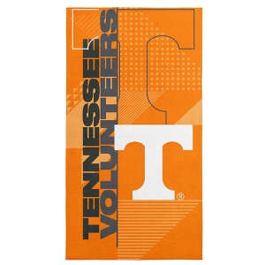 NCAA Spiral Microfiber Beach Towel - 1 of 4