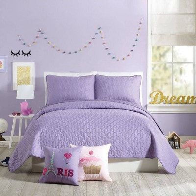 purple quilt