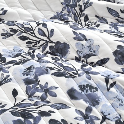 King Navy and White Reversible Microfiber Floral Quilt Set