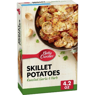Betty Crocker Crispy Skillet Roasted Garlic & Herb Potatoes - 4.2oz