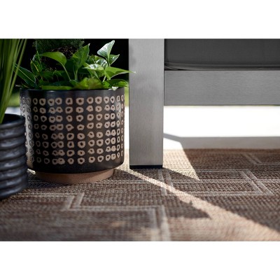 Hampton Natural Brown Geometric Indoor/Outdoor Area Rug 5' x 7'