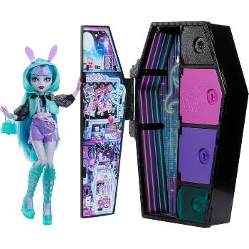  Monster High Doll, Skelita Calaveras Día De Muertos Collectible  with Displayable Packaging, Colorful Fashion with Traditional Details :  Toys & Games