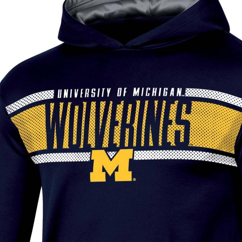 NCAA Michigan Wolverines Boys&#39; Poly Hooded Sweatshirt, 3 of 4