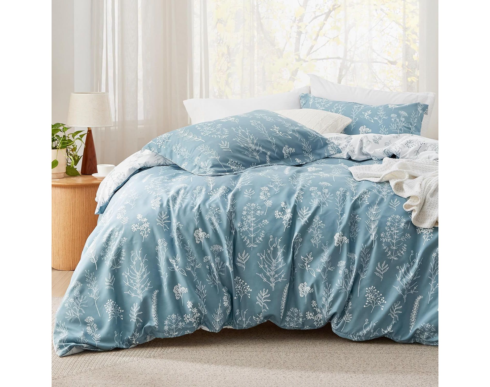 Bedsure Comforter Set,Soft Reversible Floral Bedding Lightweight Botanical Bed Set for All Seasons Easter Gifts for Family