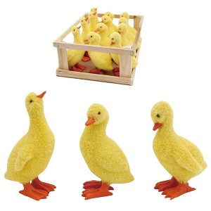 Transpac Mini Flock Resin Ducks in Crate S/12 Home Decorations Easter - 1 of 1