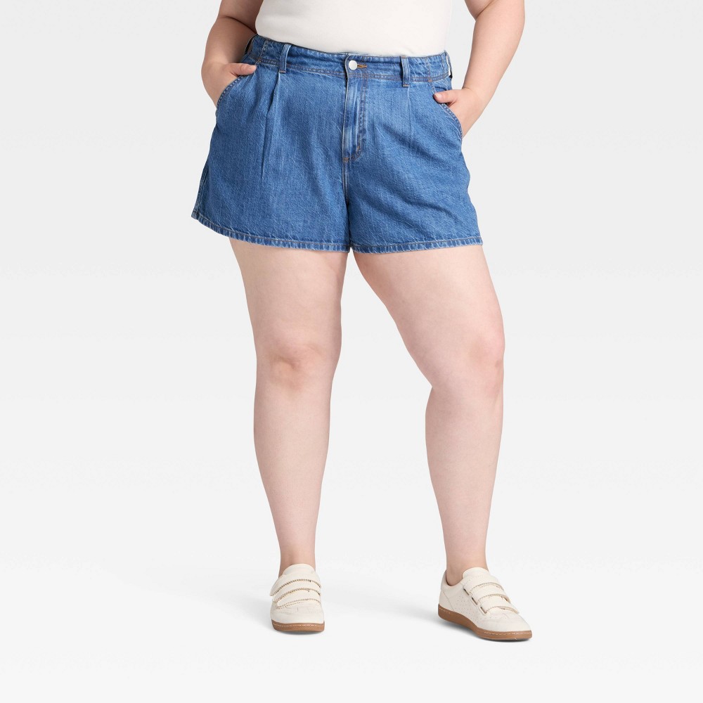 Women's High-Rise Pleated Jean Shorts - Universal Thread™ Dark Wash 24