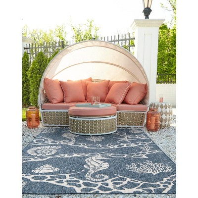 Navy Blue and Ivory Synthetic Coastal Outdoor Area Rug 4' x 6'