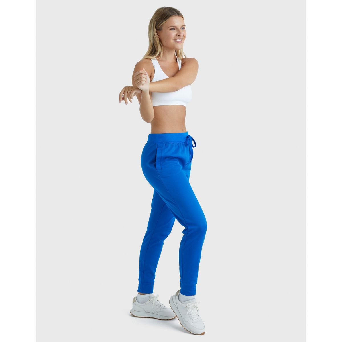 Hanes Sport Women's Seamless Racerback Sports Bra, 3-Pack - thumbnail 7
