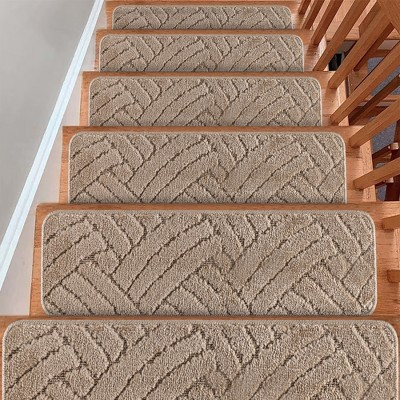 SussexHome Carpet Stair Treads for Wooden Steps - Indoor Staircase Step Treads with Thick Carpet & Pattern Design