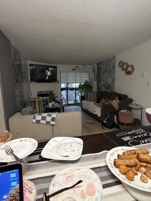 Guest review image 2 of 2, zoom in