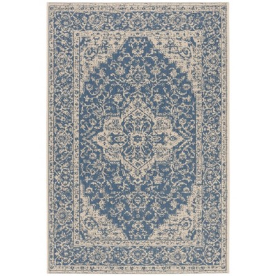 Beach House BHS137 Power Loomed Rug - Safavieh