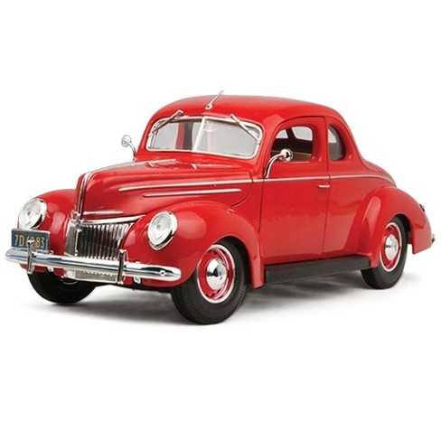 Maisto Special Edition 1939 Ford Deluxe Coupe Red 1:18 Diecast