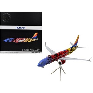 Boeing 737 MAX 8 Commercial Aircraft "Southwest Airlines" Hawaiian Graphics "Gemini 200" Series 1/200 Plastic Model by Skymarks - 1 of 4