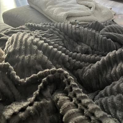 Full/queen Ribbed Plush Bed Blanket Gray - Room Essentials™ : Target