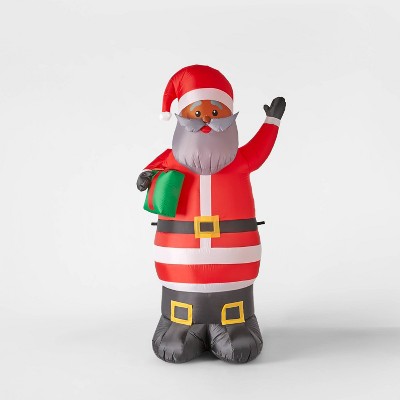 6.5' Santa with Gift Inflatable Christmas Decoration - Wondershop™
