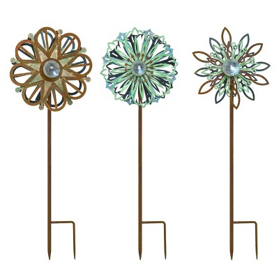 Transpac Solar Kinetic Medallion Y/S Set of 3 KD Spring Home Decorations