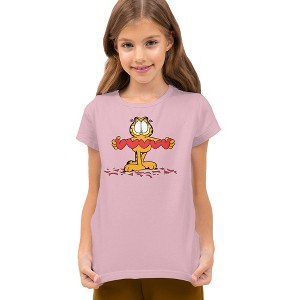 Garfield Sweetheart Youth Unisex T Shirt, Pink - 1 of 4