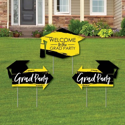 Big Dot of Happiness Yellow Grad - Best is Yet to Come - 2 Party Arrows and 1 Welcome/Thank You Lawn Sign - Double Sided Grad Yard Sign Set - 3 Pieces