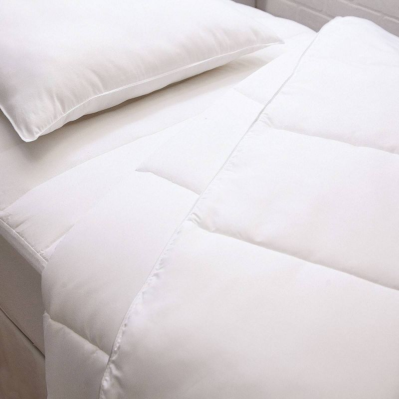 Down Alternative Dorm Kit (Inc. Comforter, Pillow and Mattress Pad), 3 of 6