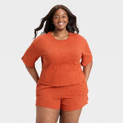 Women's Leisure Studio Boxy Short Sleeve T-Shirt - Universal Thread™