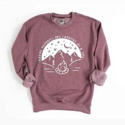 Simply Sage Market Women's Graphic Sweatshirt Making Memories Campfire Night