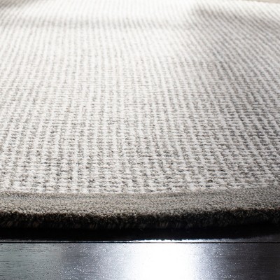 Ivory and Sage Hand-Tufted Round Wool Area Rug